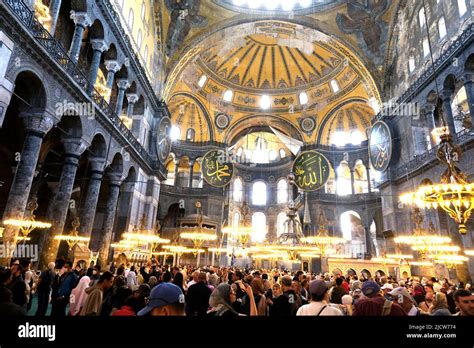 Hagia Sophia Mosque Istanbul Turkey Crowds People Tourists Inter Hi Res