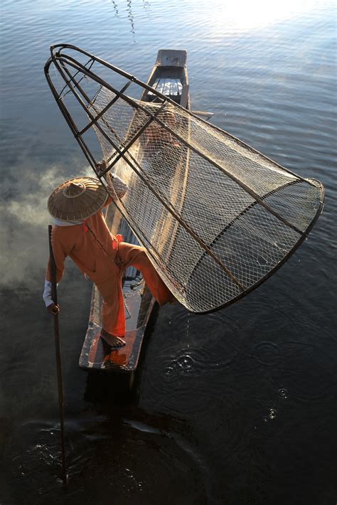 Intha Traditional Fishing Technique Of Myanmar Sabina Akter Flickr