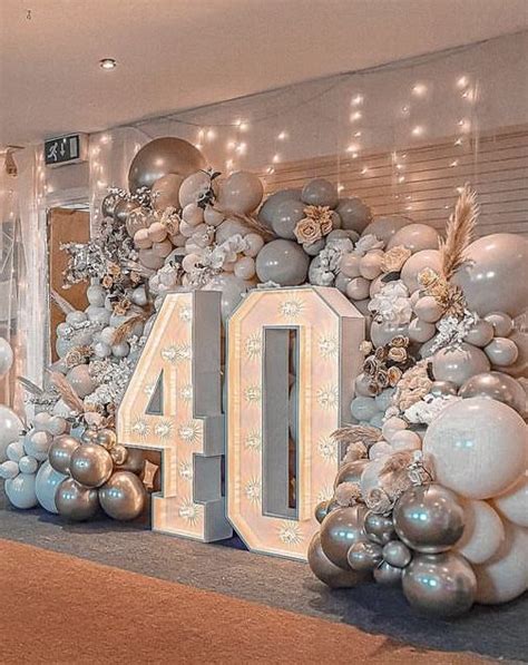 40th Birthday Balloons | Classy Party Decorations