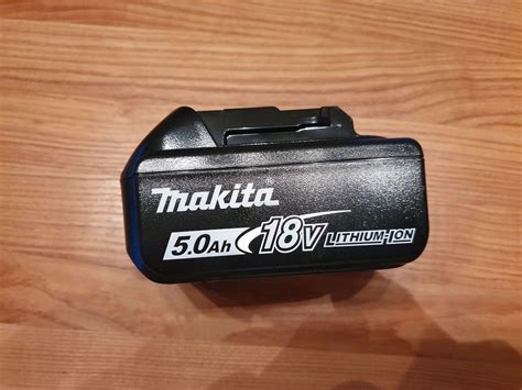 Makita 18 Volt 5 Ah Akku Neu Original Kaufen Auf Ricardo