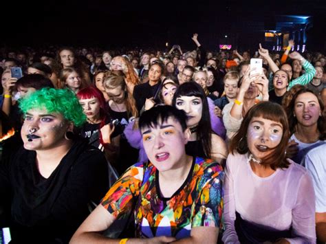 WATCH: World's First Man-Free Music Festival Kicks Off in Sweden