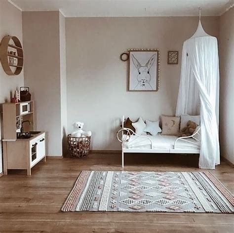 Minimalist Room Design For Girls