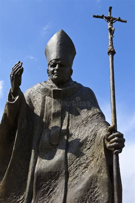 Statua Del Pope John Paul Ii Suwalki In Polonia Fotografia Stock