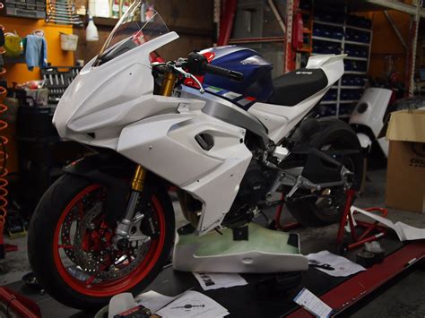 Umbau Aprilia RS 660 Rennverkleidung