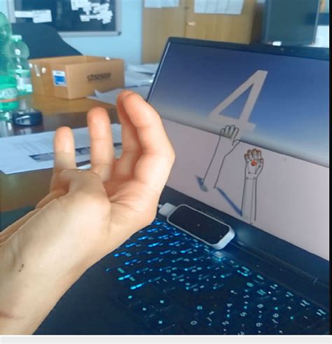 Pdf Semi Immersive Virtual Reality Exercise Therapy For Upper Limb