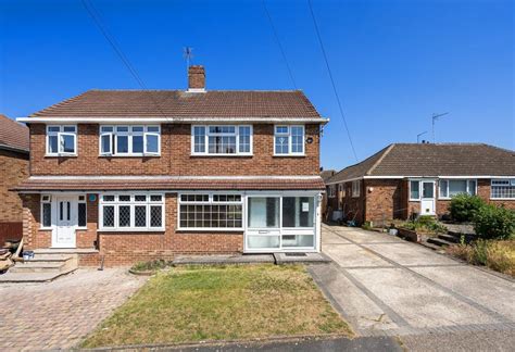 Ribblesdale Road Dartford Kent 3 Bed Semi Detached House For Sale £