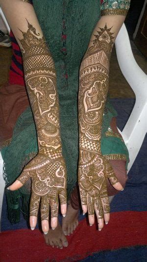 15 Intricate Floral Mehendi Designs Were Gushing Over Shaadisaga