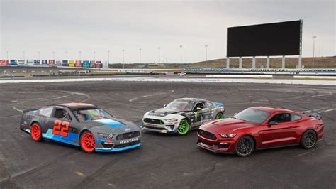 Newest NASCAR Ford Mustang is Actually Shaped like the Production Car ...