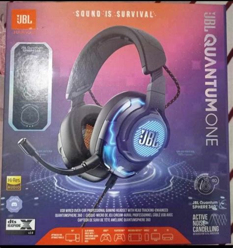 JBL Quantum Headset, Audio, Headphones & Headsets on Carousell