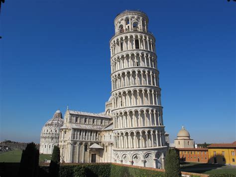 File:Torre di pisa vista dal cortile dell'opera del duomo 06.JPG ...