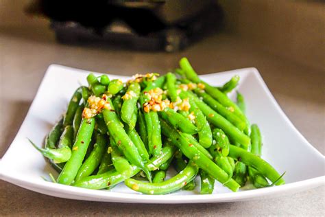 Spicy Green Beans - Lisa G Cooks