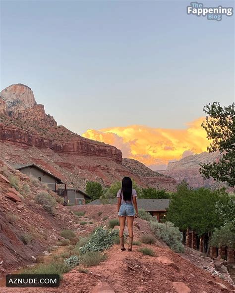 Camille Hyde Sexy And Hot Photos Collection AZNude