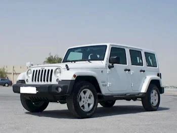 Jeep Wrangler Sahara White 2015 For Sale in Qatar