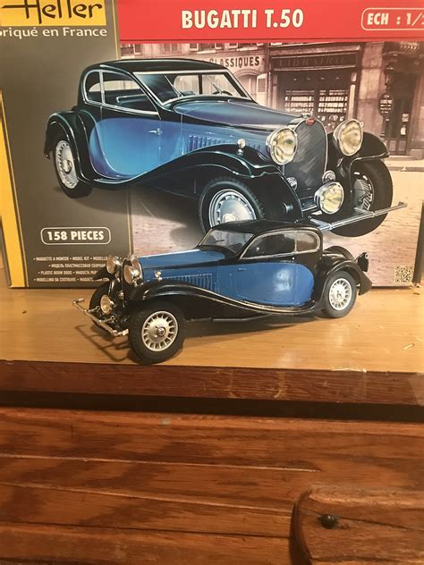 Bugatti T50 Car Plastic Model Car Kit 124 Scale 80706