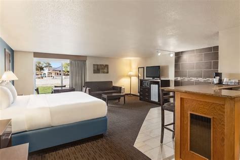 AmericInn by Wyndham La Crosse Riverfront Conference Center | La Crosse ...