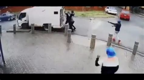 Armed Cash In Transit Robbery Caught On Camera In Pretoria YouTube