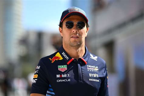 Checo Pérez revela que ingenieros de Red Bull le pidieron disculpas