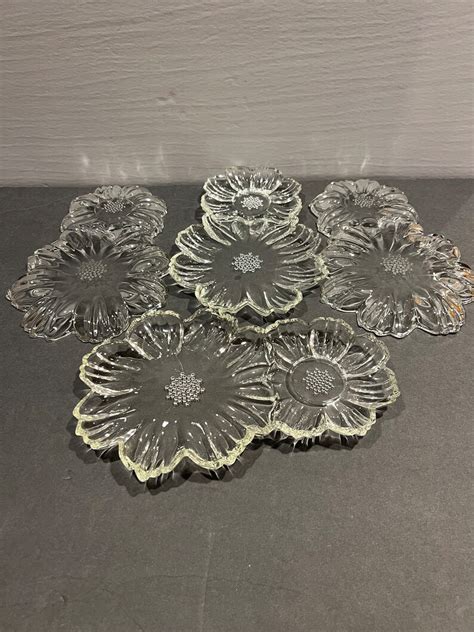 4 Vintage Hazel Atlas Daisy Glass Plates Sandwich Dish Circa Etsy