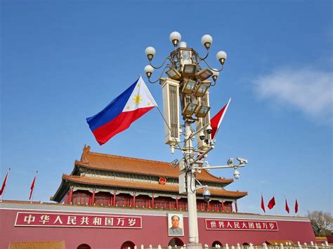 Filipinas Y China Abordan Diferencias En El Mar De China Meridional