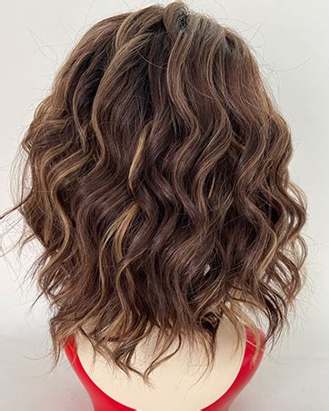 Amazon Renershow Layered Short Ombre Brown With Blonde Highlight