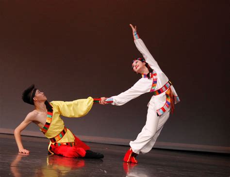 Lorita Leung Dance Co Showcases Chinese Dance In Moscow Performing