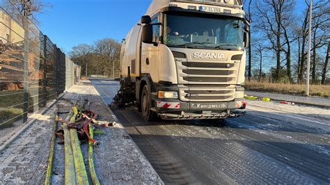 Steinhagen Aufräumarbeiten nach Großbrand haben begonnen Westfalen