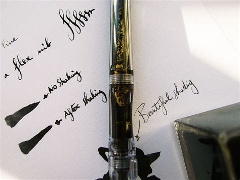 Gold Ink Calligraphy Pen | Milanasdecolores