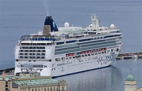 Veli Anstveni Kruzer Norwegian Gem Stigao U Rijeku Novi List