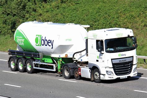 DK64UMV Abbey DAF XF 460 M4 Downend Bristol 29 7 2019 Michael