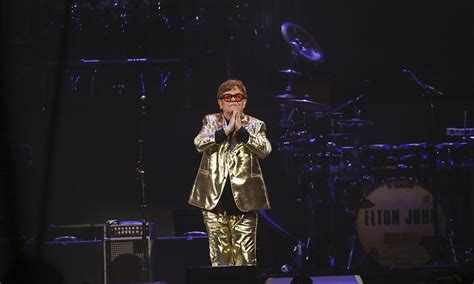 Elton John offre à Glastonbury son dernier concert britannique LFM la