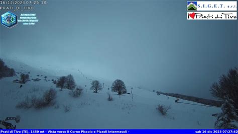 Maltempo La Neve Imbianca LAppennino Abruzzese Bufera Con Raffiche