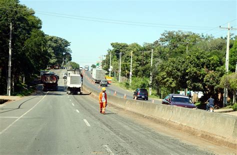 Tránsito Difícil En La Ruta 2 Por Reparaciones En Itauguá Economía Abc Color