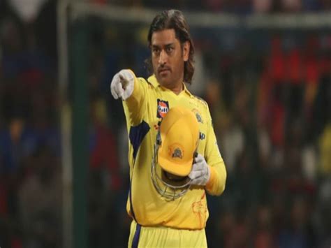 Ms Dhoni Playing Ipl 2025 Likely To Visit London For Muscle Tear