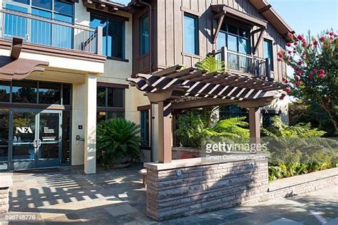 201 Sand Hill Road Stock Photos, High-Res Pictures, and Images - Getty ...