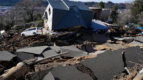 How Japan’s powerful earthquakes have shifted the land - BBC News