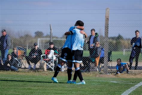 ¡Son iguales!: el golazo de la quinta de Belgrano que hizo recordar al