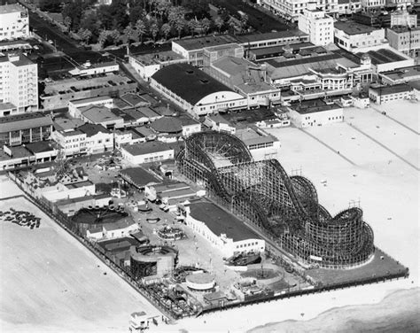 Aerial View Of The Pike Long Beach Ca 1940 The Pike Amusement