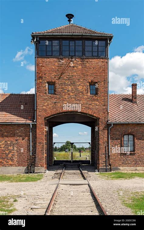 Torhaus Des Konzentrationslagers Auschwitz II Birkenau Oswiecim Polen