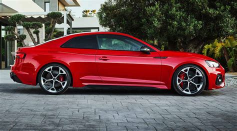 The New Competition Packages For The Audi RS 4 Avant And Audi RS 5 EN