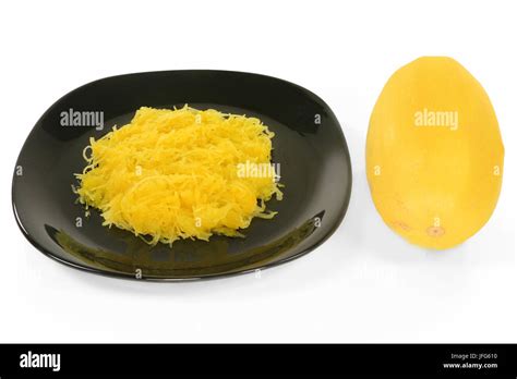 Cooked and Raw Spaghetti Squash Stock Photo - Alamy