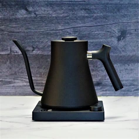 Stagg EKG Electric Kettle - Kéan Coffee