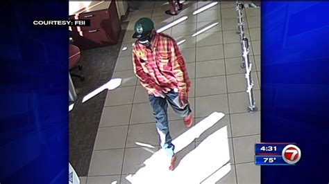 Authorities Search For Bank Robber In Northwest Miami Dade Wsvn 7news Miami News Weather