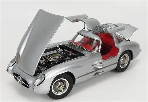 CMC 1 18 MERCEDES BENZ 300 SLR UHLENHAUT COUPE 1955 Kaufen Auf