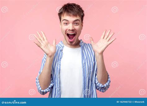 Unbelievable News Portrait Of Shocked Brown Haired Man With Big Eyes