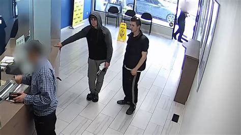 Vancouver Police Searching For Suspects Who Allegedly Robbed Assaulted