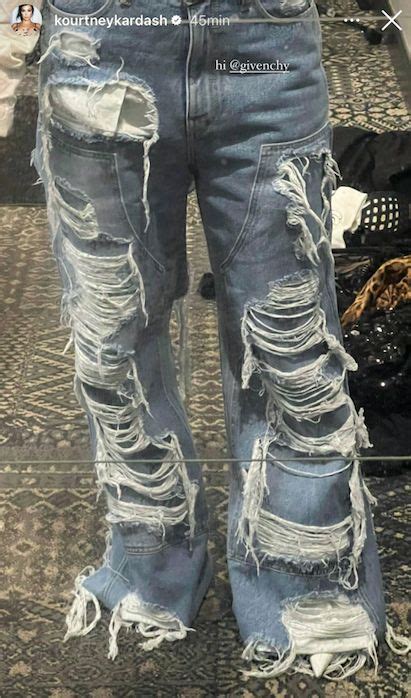 Kourtney Kardashian Tiene Los Jeans Que Se Vienen En Tendencia Denim