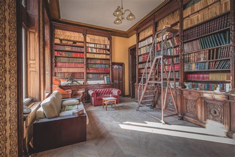 Château Sous Les Nuages Photographies Urbex Florent Devauchel