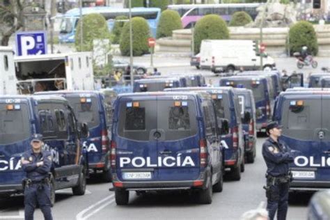 Interior blindará Madrid con 4 300 policías y 2 672 guardias civiles