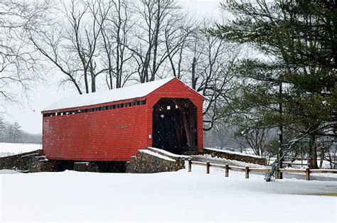 Covered Bridge Snow Stock Photos Pictures And Royalty Free Images Istock