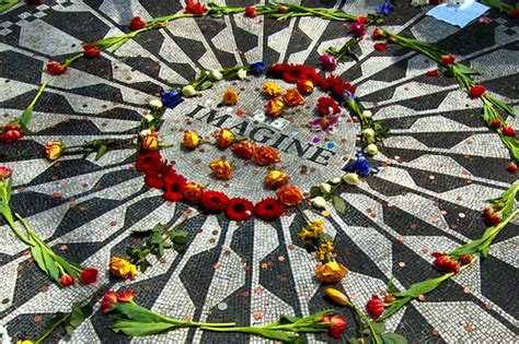 bsisydun: strawberry fields central park map